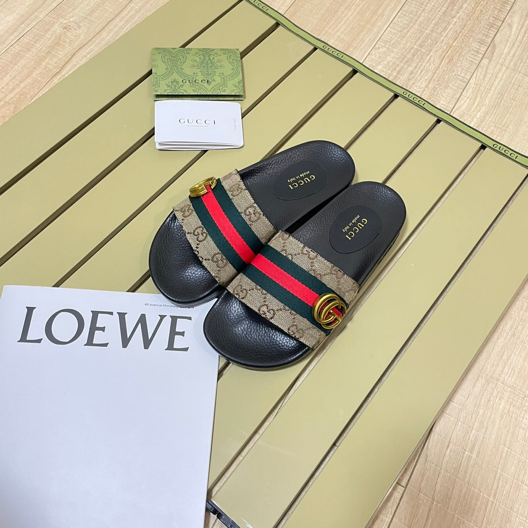 Gucci Slides Medal