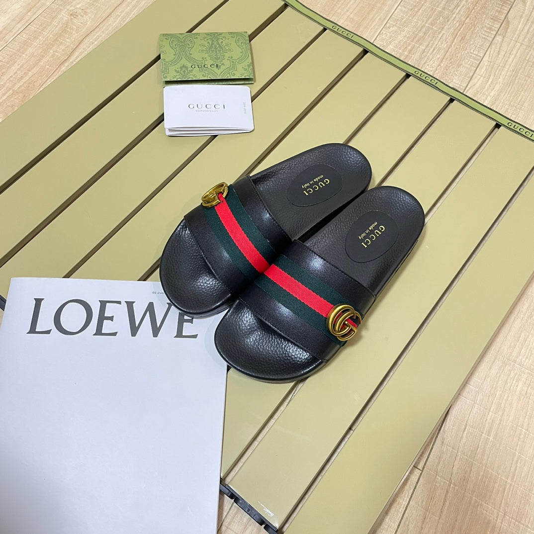 Gucci Slides Medal