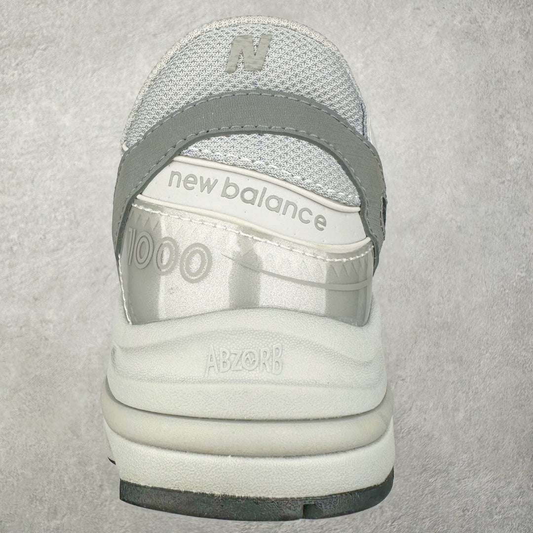 New Balance 1000