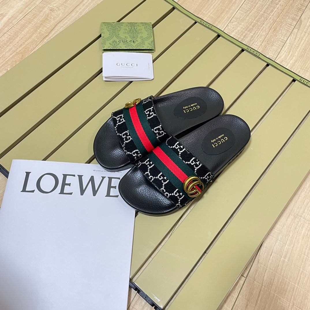 Gucci Slides Medal