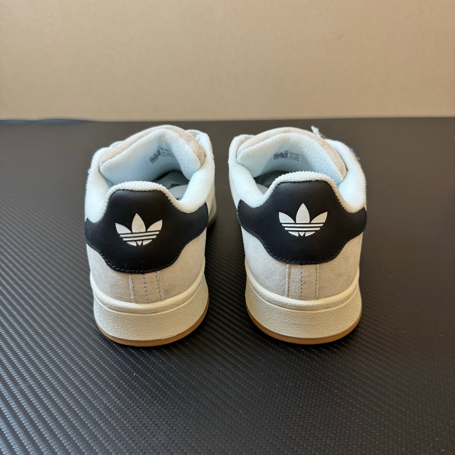 Adidas Campus