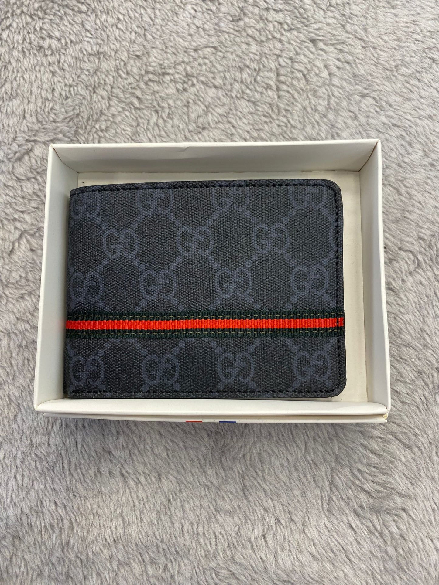 Gucci Leather Bifold Men Wallet Striped Grey