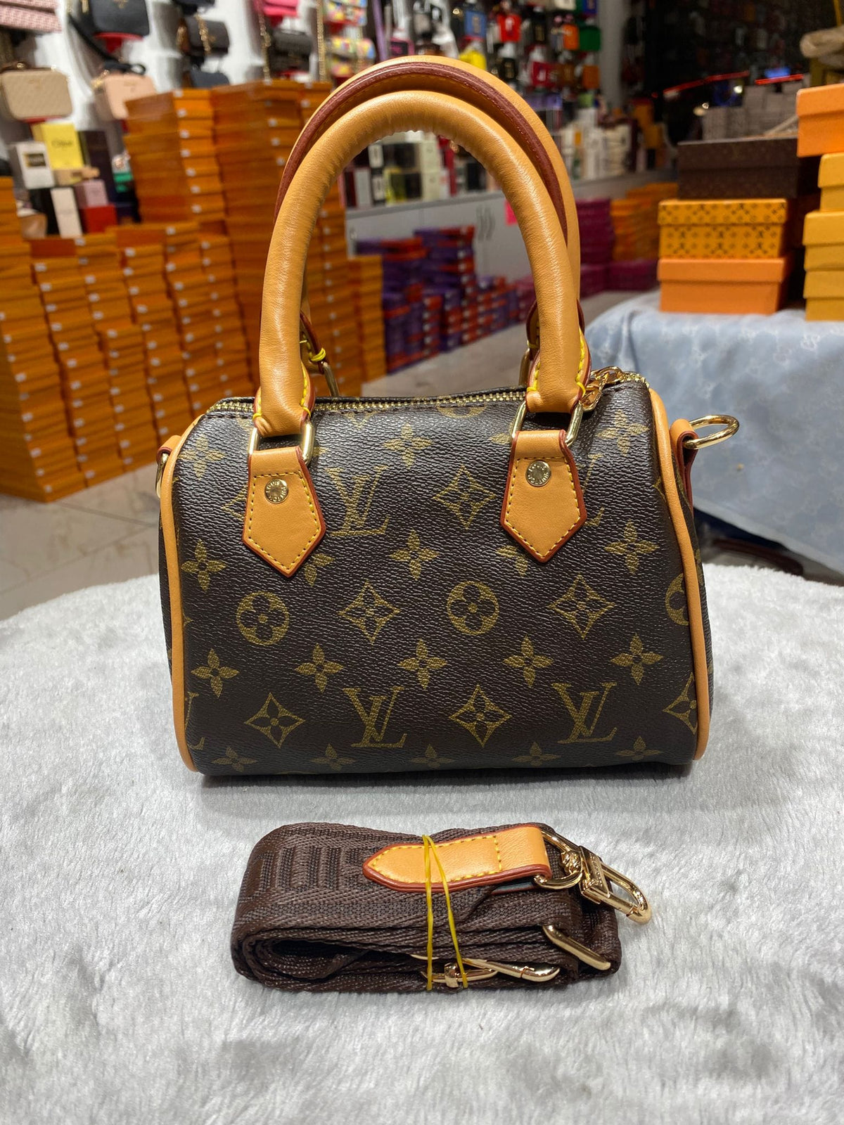LV Speedy Bandoulière
