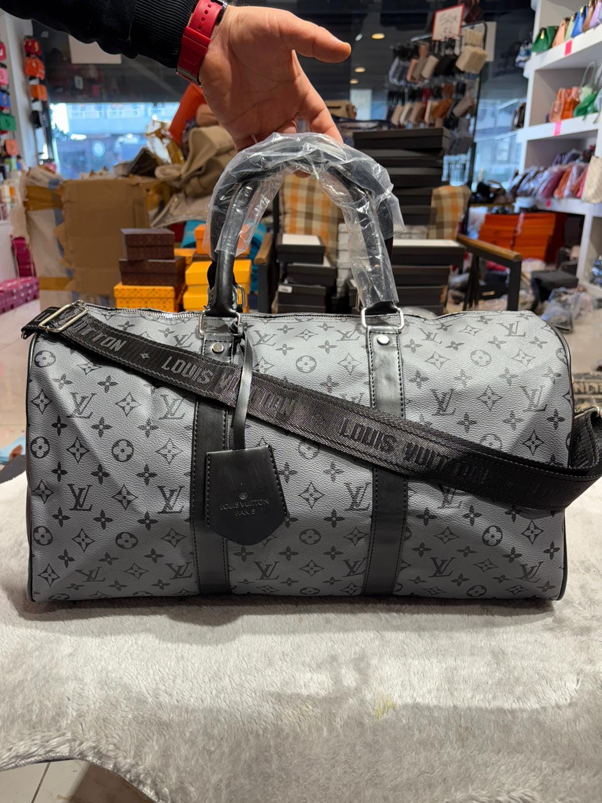 LV Keepall Bandouliere - Cabin Bag