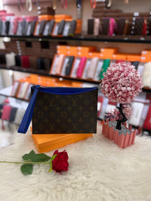Louis Vuitton Monogram Daily Pouch