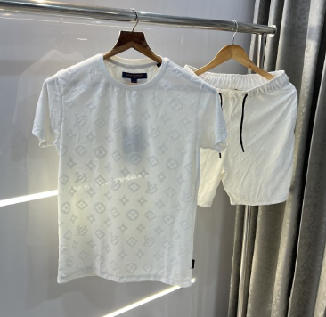 LV Set (T-Shirts, Short)