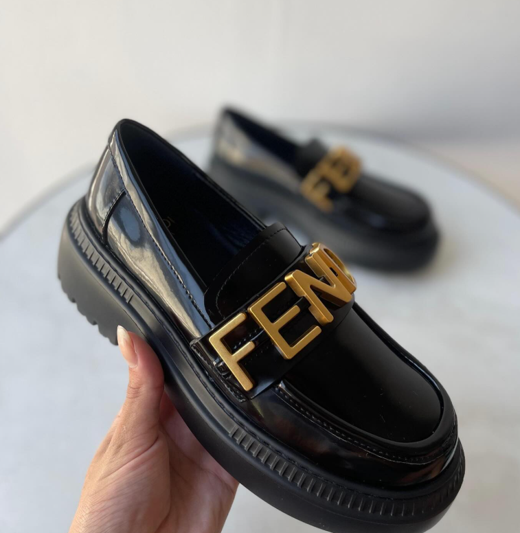 Fendi Fendigraphy leather flats