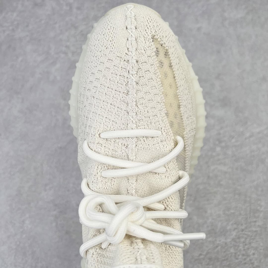 adidas Yeezy Boost 350 V2 “Cream White” – Clean, Minimal, Iconic