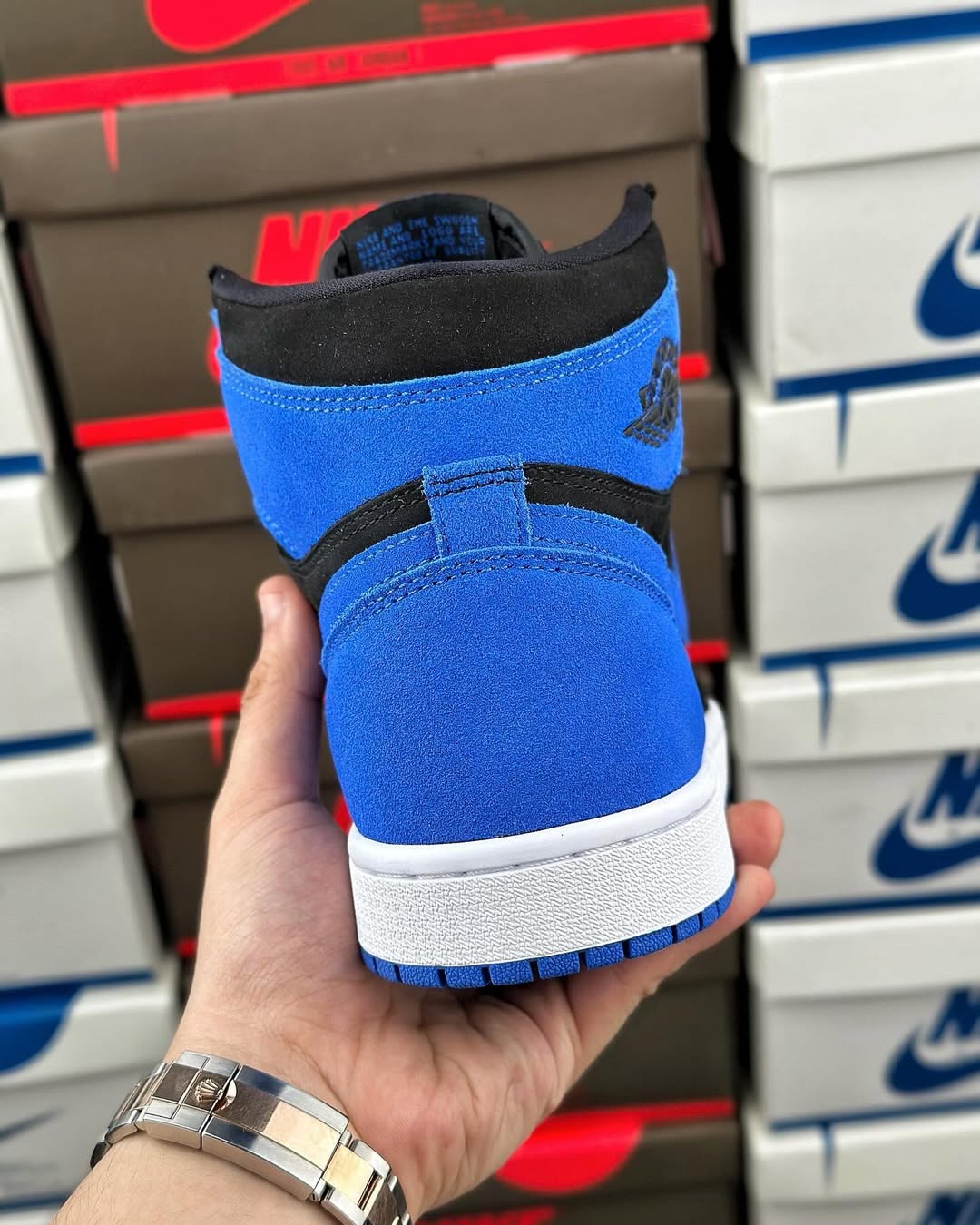 Air Jordan 1 Retro High OG “Royal Reimagined” – Iconic Colors, Premium Suede