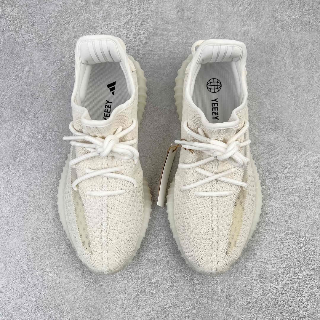 adidas Yeezy Boost 350 V2 “Cream White” – Clean, Minimal, Iconic