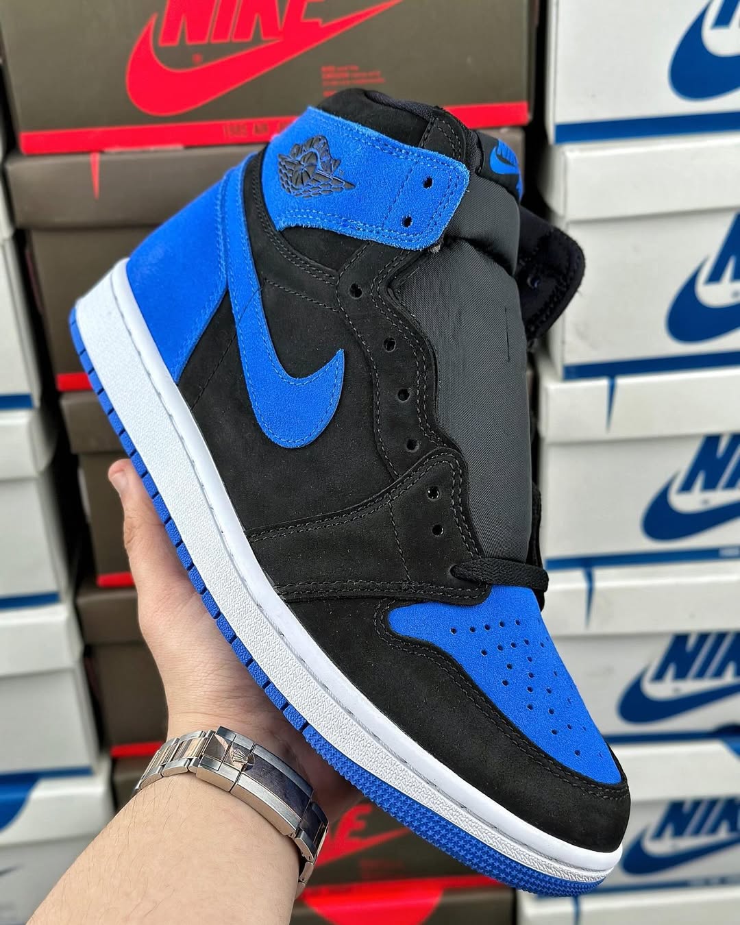 Air Jordan 1 Retro High OG “Royal Reimagined” – Iconic Colors, Premium Suede
