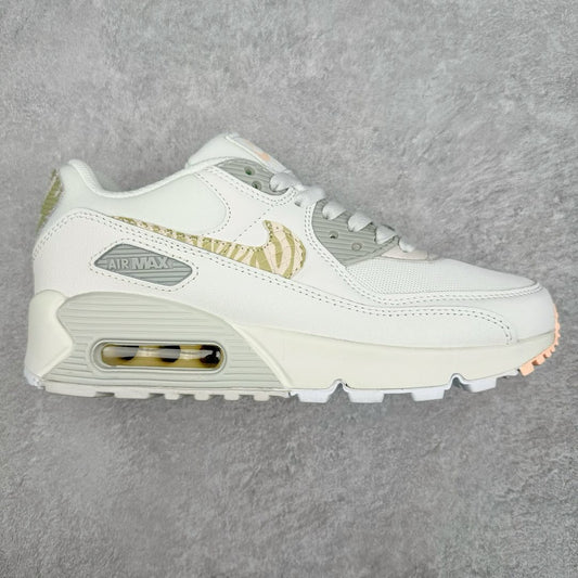 Nike Air Max 90 Light Bone/Gold – Chic & Sporty Vibes