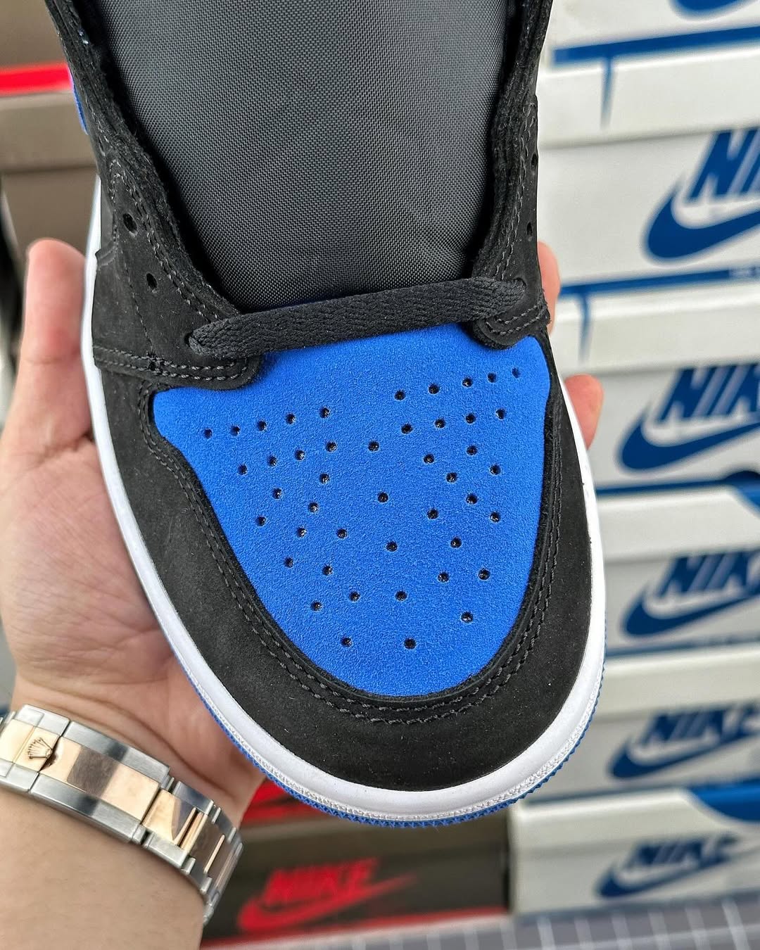 Air Jordan 1 Retro High OG “Royal Reimagined” – Iconic Colors, Premium Suede
