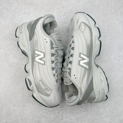 New Balance 1000