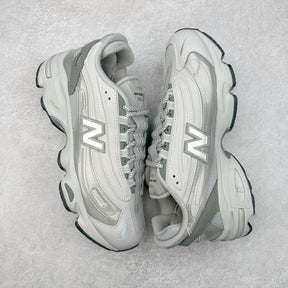 New Balance 1000