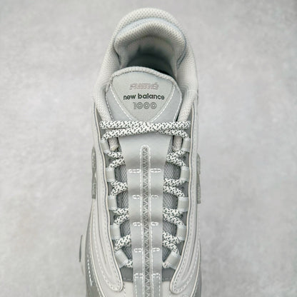 New Balance 1000
